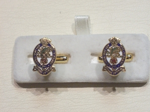 Princess of Wales Royal Regiment enamelled cufflinks - Click Image to Close